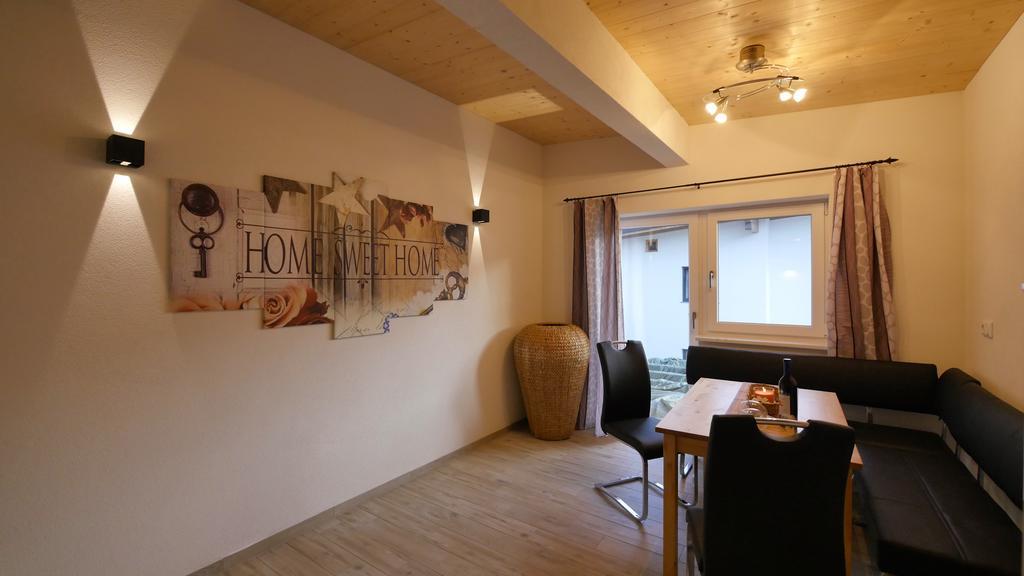 Apartment Lanser Fügen Habitación foto